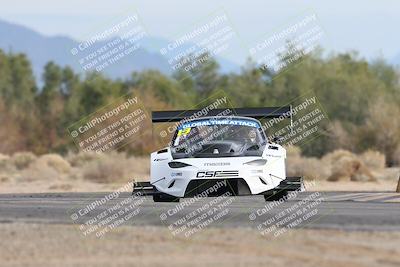 media/Jan-03-2026-SCCA SD (Sat) [[c9b9d14034]]/1-Advanced Group/Session 4 (Turn 7)/